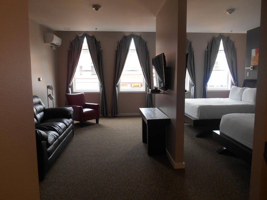 Century Casino & Hotel Cripple Creek Room photo