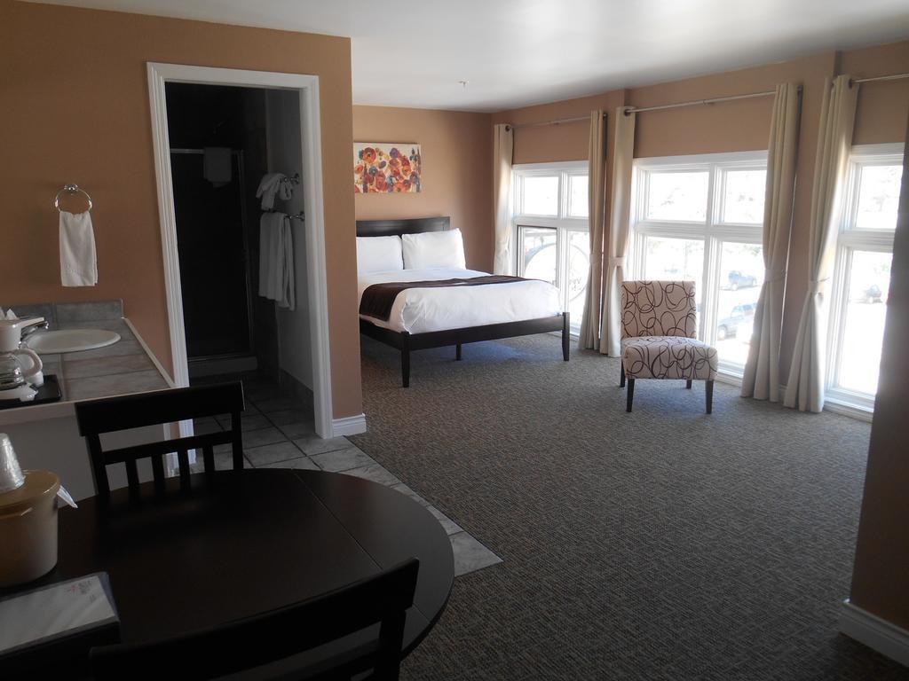 Century Casino & Hotel Cripple Creek Room photo